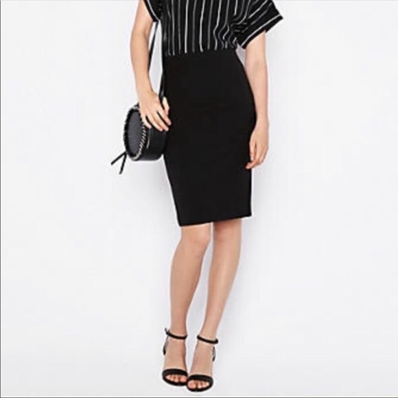 Tahari Dresses & Skirts - Tahari Black Textured Skirt